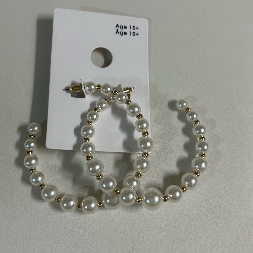 GAP Gold and White Pearl Hoop Earrings